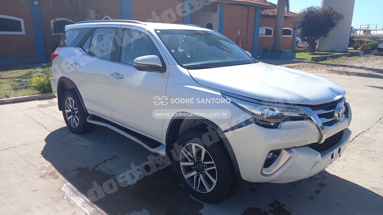 Toyota em leilao em Cesário Lange/SP