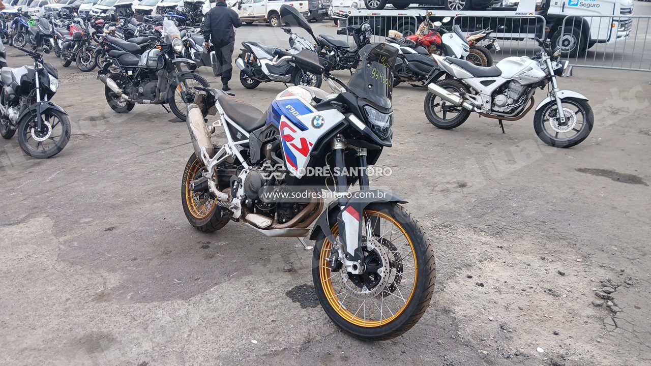 Bmw em leilao em Brasil