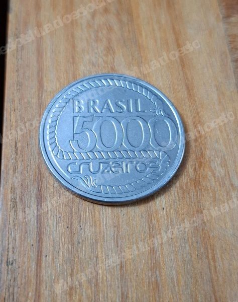Item de coleção em leilão em Brasil