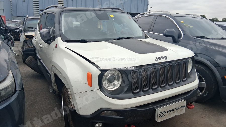 Jeep Renegade Thawk At 2016 em leilão em Guarulhos/SP