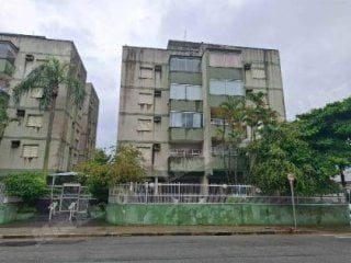Apartamento em leilao em Guarujá/SP
