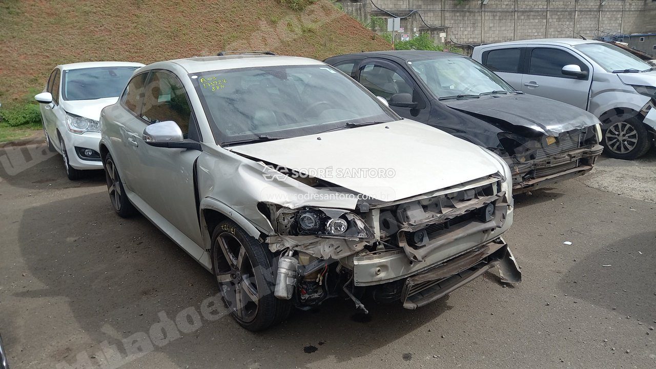 Volvo em leilao em Monte Mor/SP