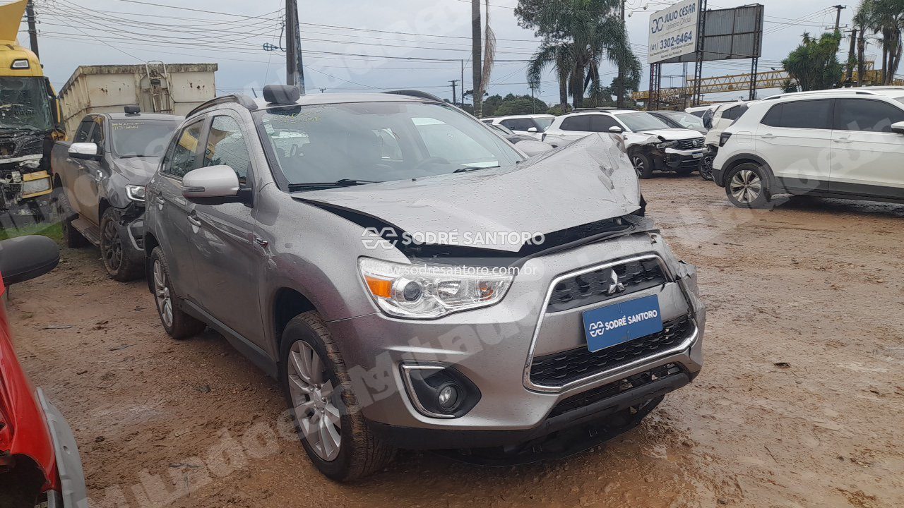 Mitsubishi em leilao em São José dos Pinhais/PR