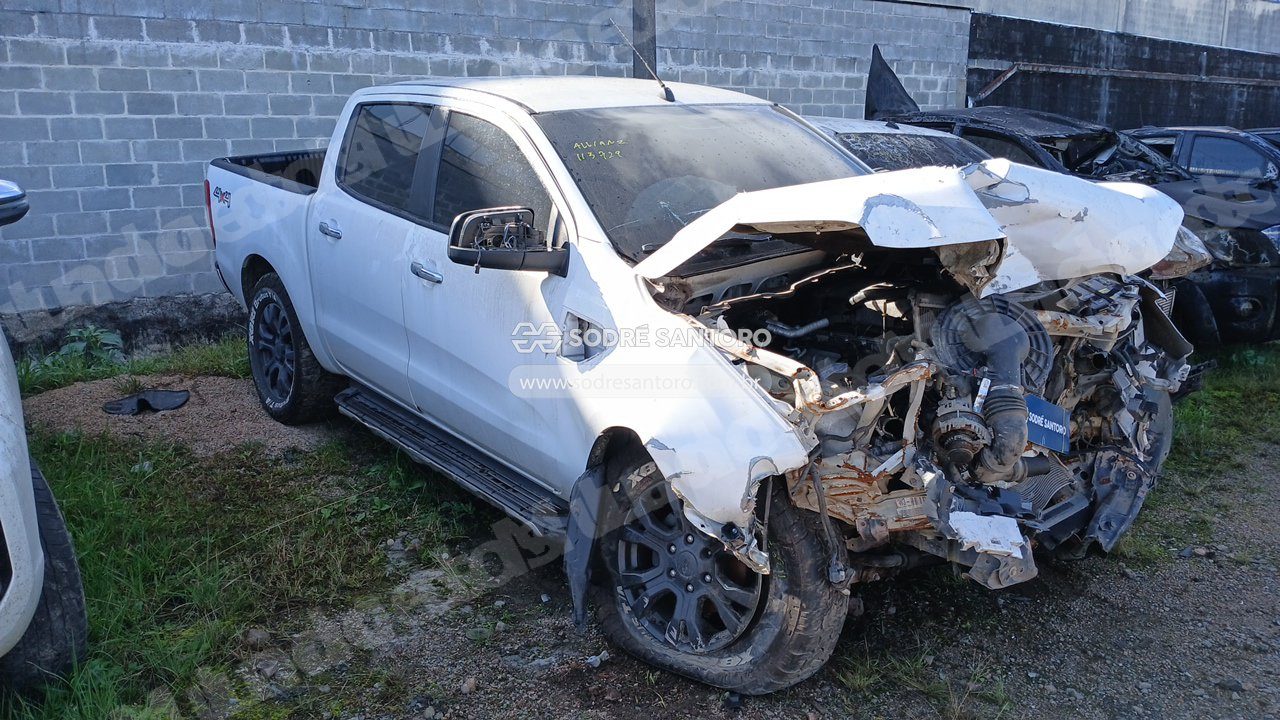 Ford em leilao em Sj. dos Pinhais/PR