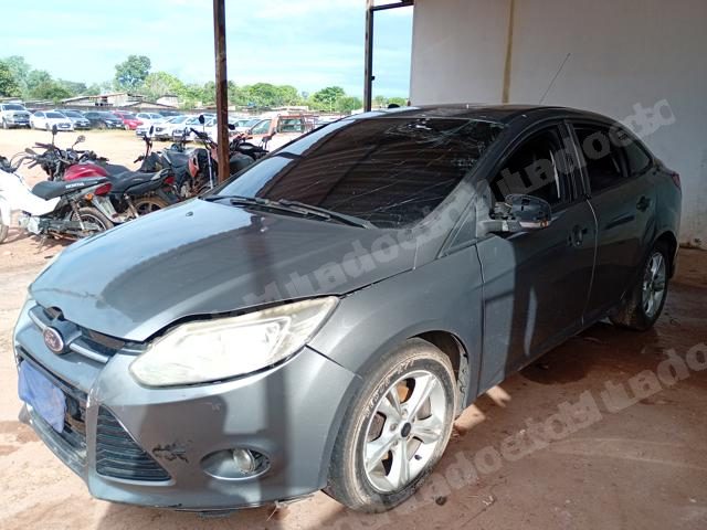 Ford 2014 em leilao em Brasil