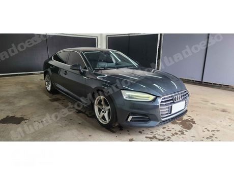 Audi A5 em leilão em Alvorada/RS