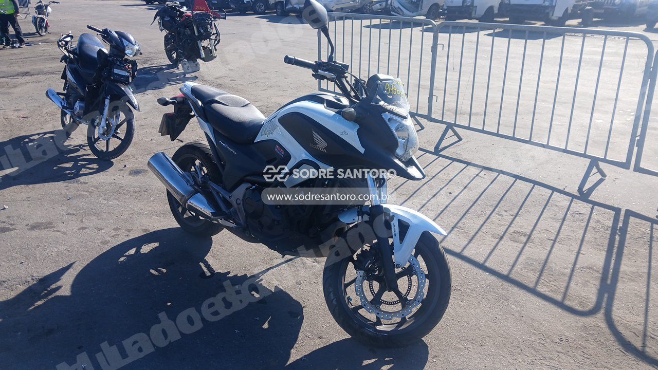 Honda em leilao em Brasil