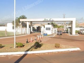Casa de 88 m2 em leilao em Araporã/MG