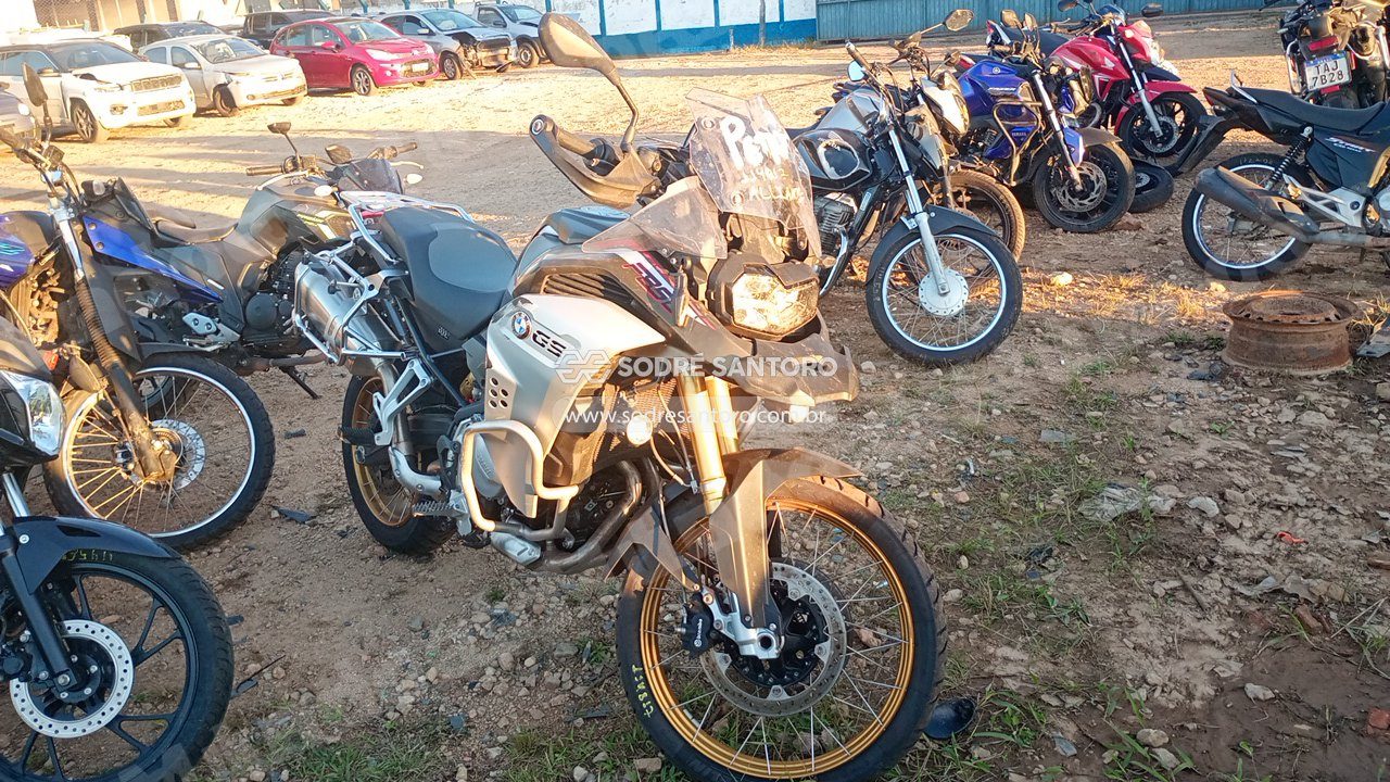 Bmw em leilao em São José dos Pinhais/PR