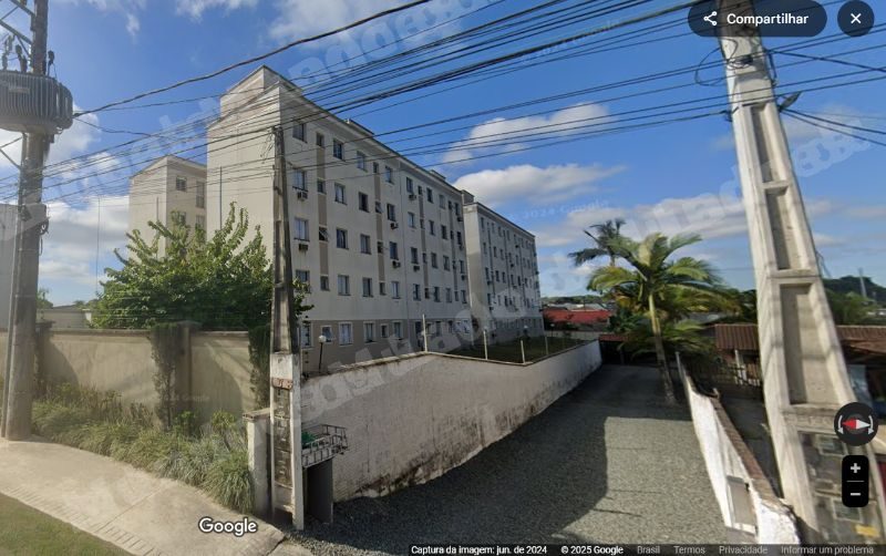 Apartamento em leilao em Joinville/SC - Lote 8