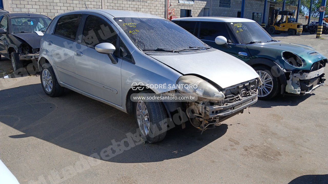 Fiat Punto Essence 1.6 2013 em leilao em Monte Mor/SP