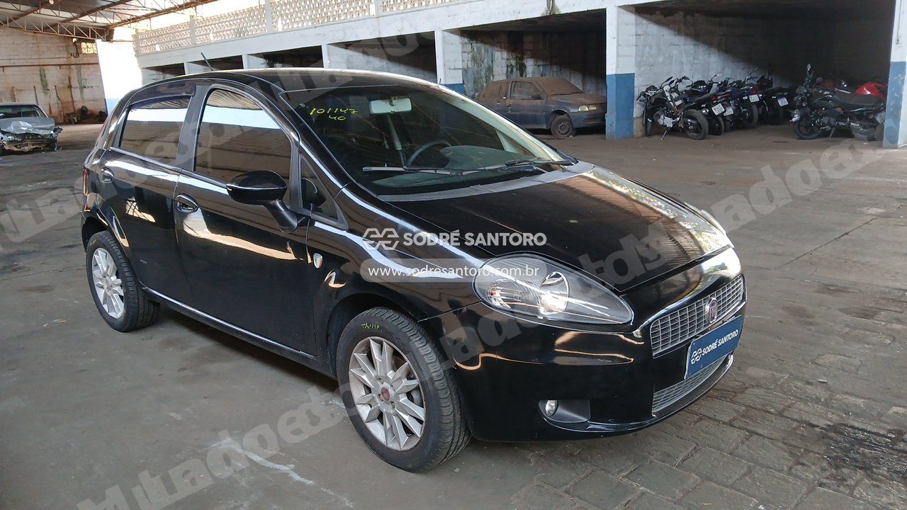 Fiat Punto Attractive 2012 em leilão em Ribeirão Preto/SP