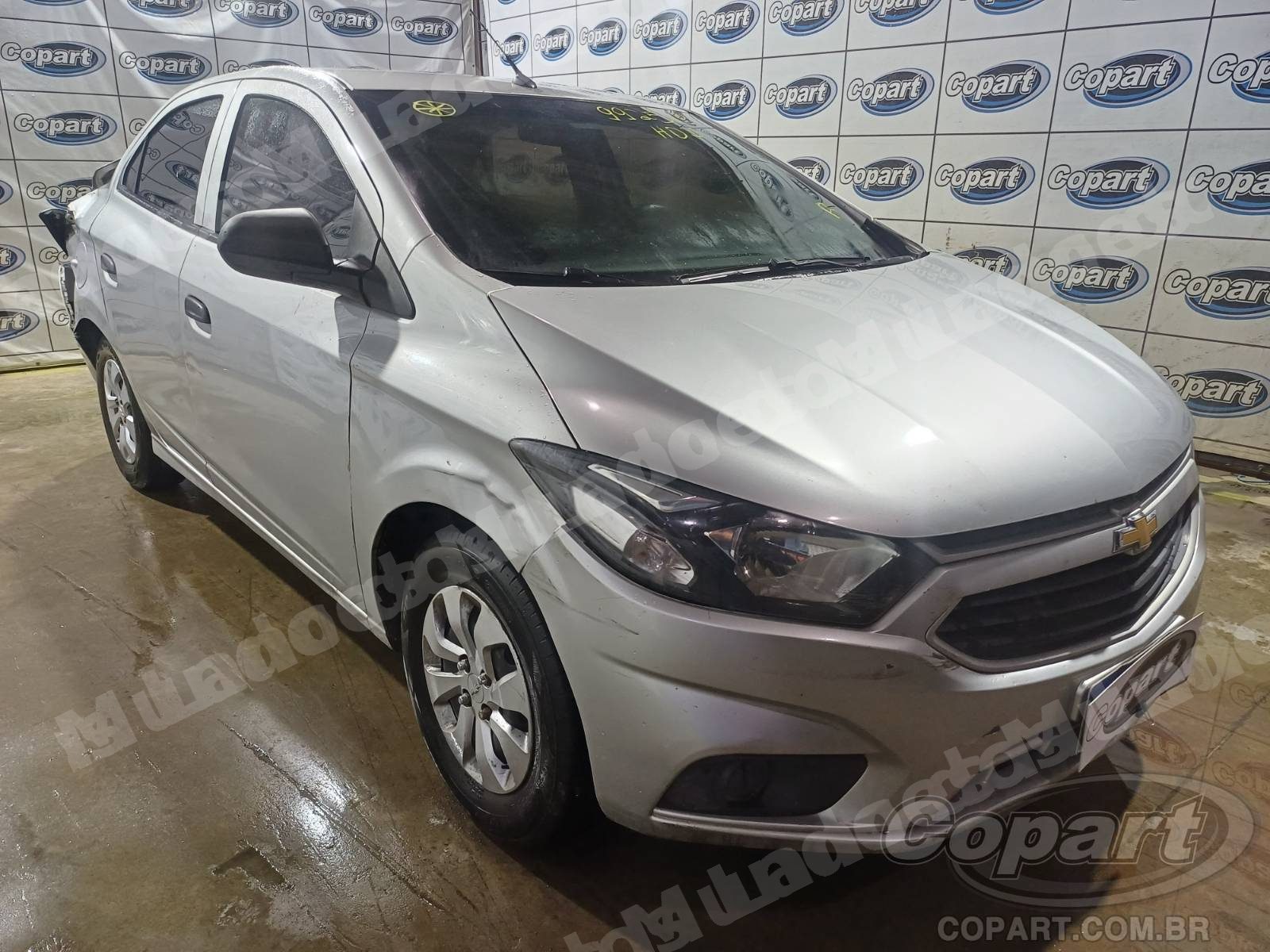 Lote em leilao em Candeias/BA