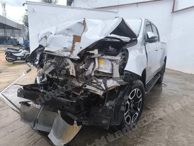 Toyota 2023 em leilão em Brasil