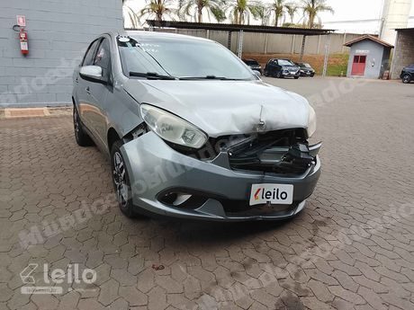 Fiat Siena em leilão em Aparecida de Goiânia/GO - Lote 2