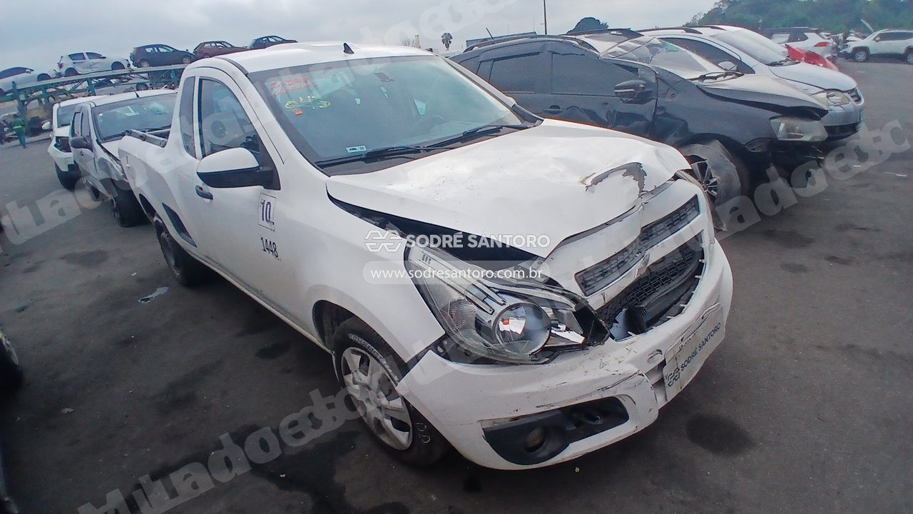 Chevrolet Montana Ls 2014 em leilão em Brasil