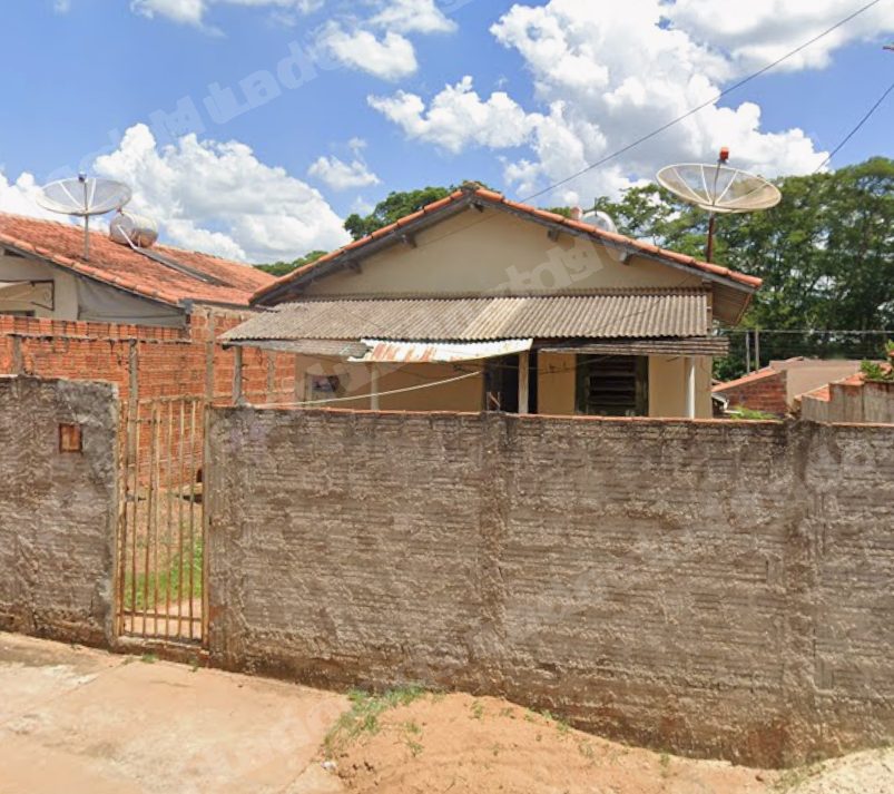 Casa de 43 m2 em leilão em Monte Aprazível/SP - Lote 2
