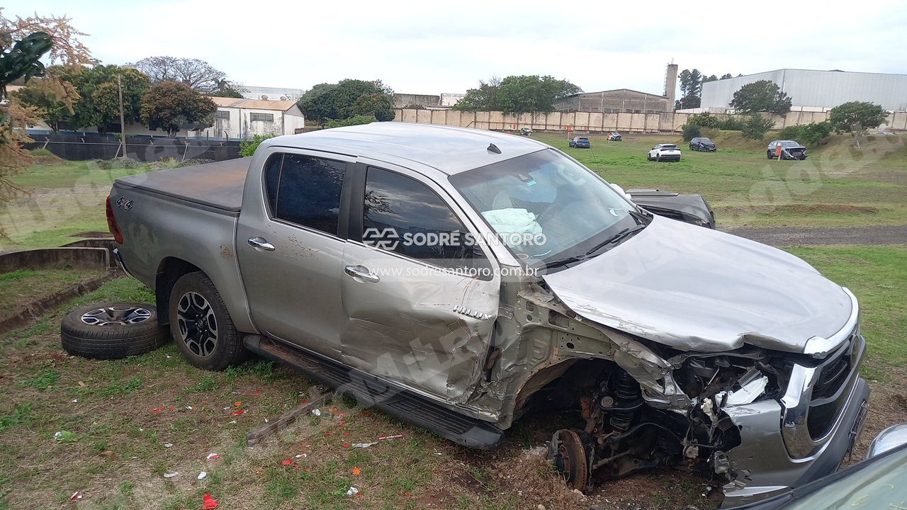 Toyota Hilux Cdsrxa4Fd 2023 em leilao em Bauru/SP