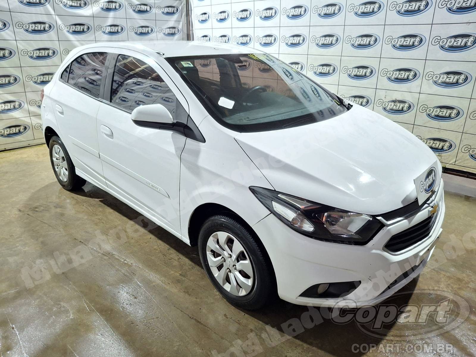 Lote em leilao em Candeias/BA