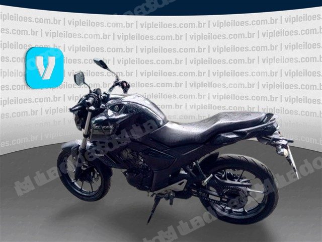 Yamaha 2024 em leilao em Brasil