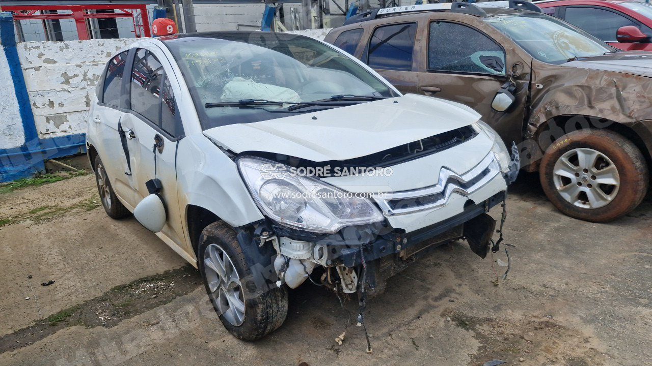 Citroen C3  Tendance 2014 em leilão em São José dos Pinhais/PR