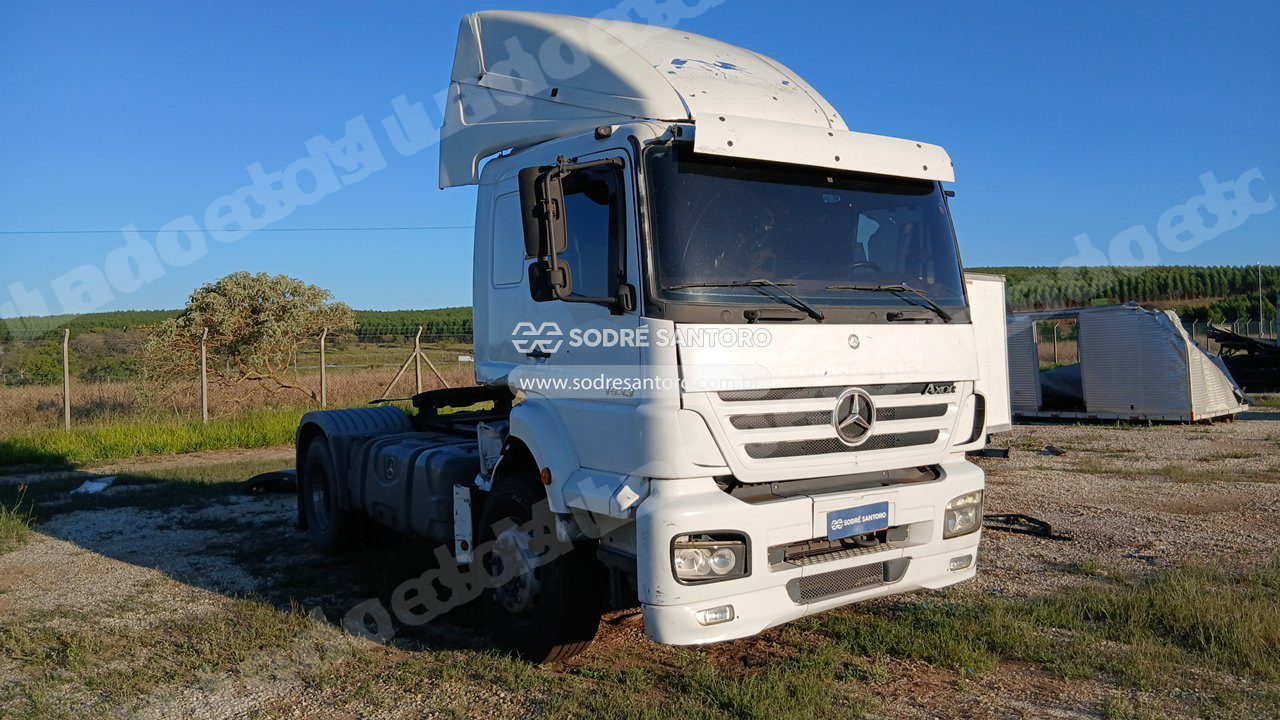 Mercedes-Benz Ax0R 1933 S 2010 em leilao em Caçapava/SP
