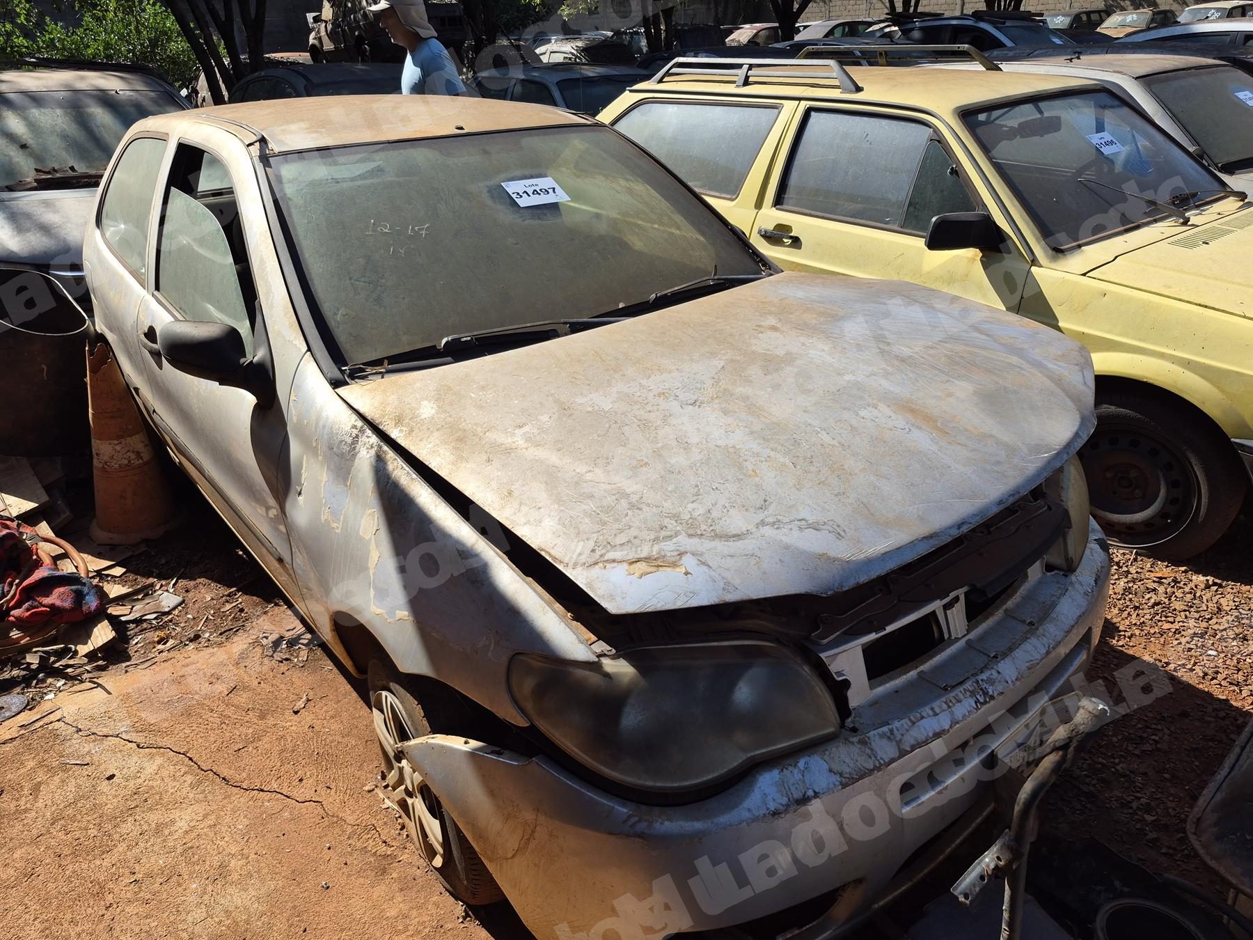 Fiat em leilao em Brasil