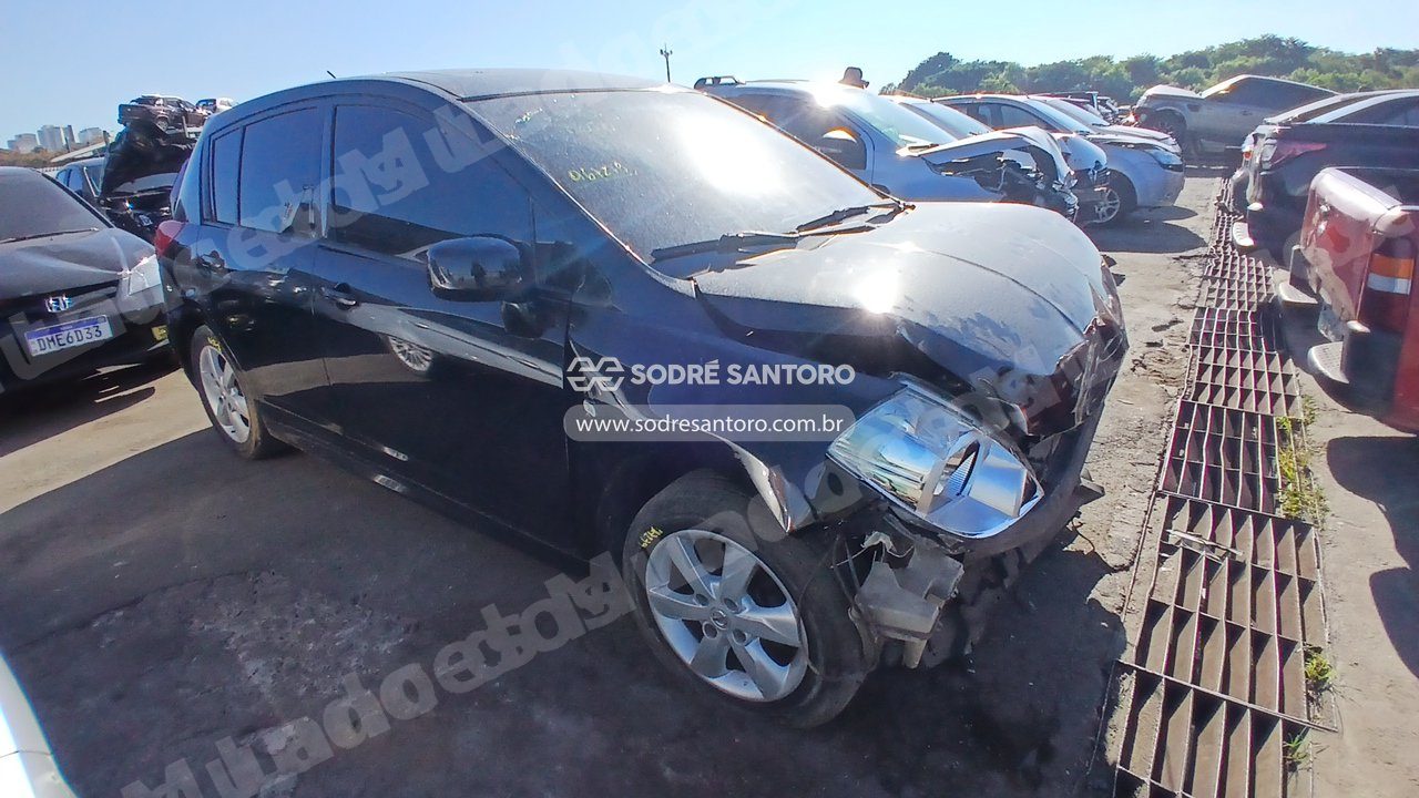 Nissan em leilao em Brasil