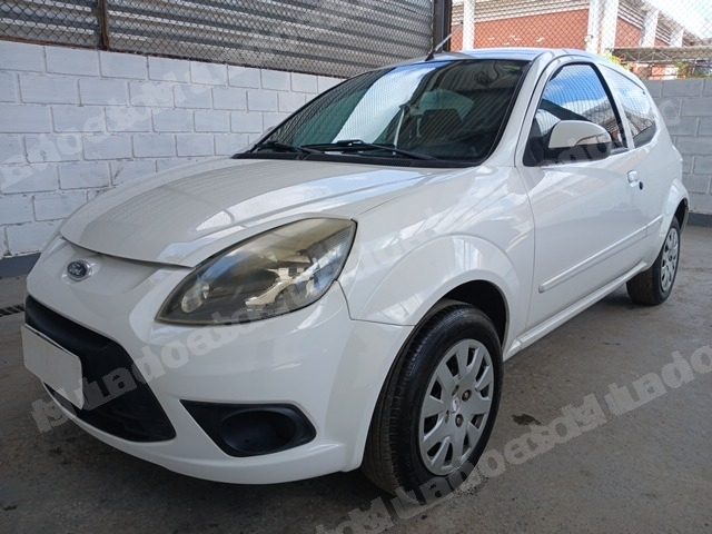 Ford em leilao em Brasil