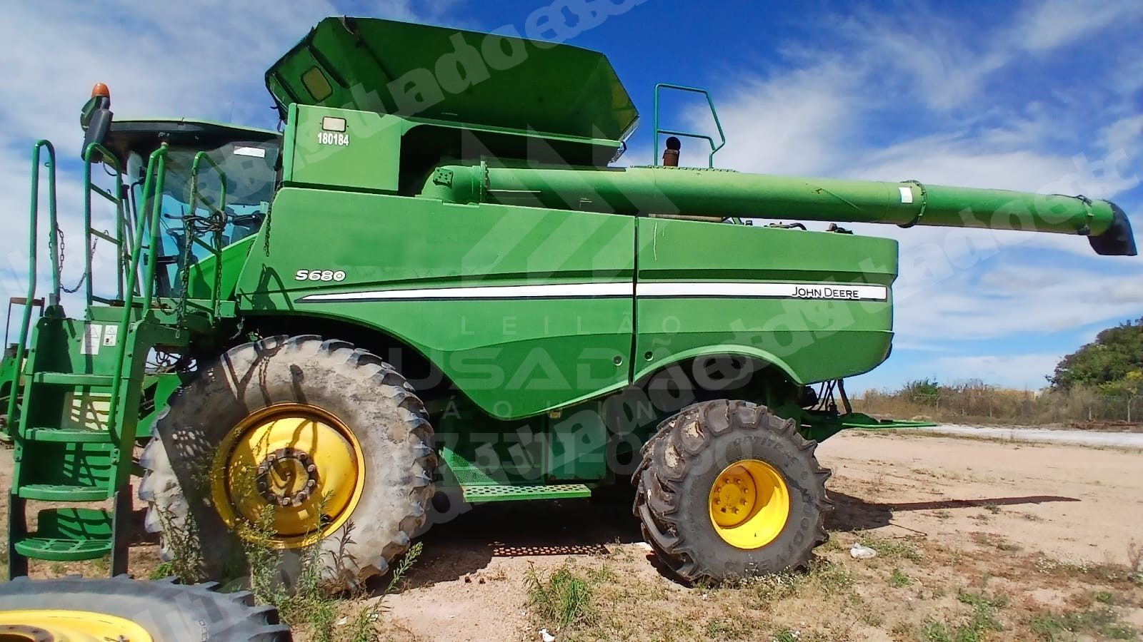 Veiculo em leilao em Santana/BA