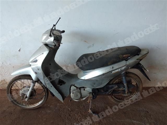 Honda em leilao em Brasil