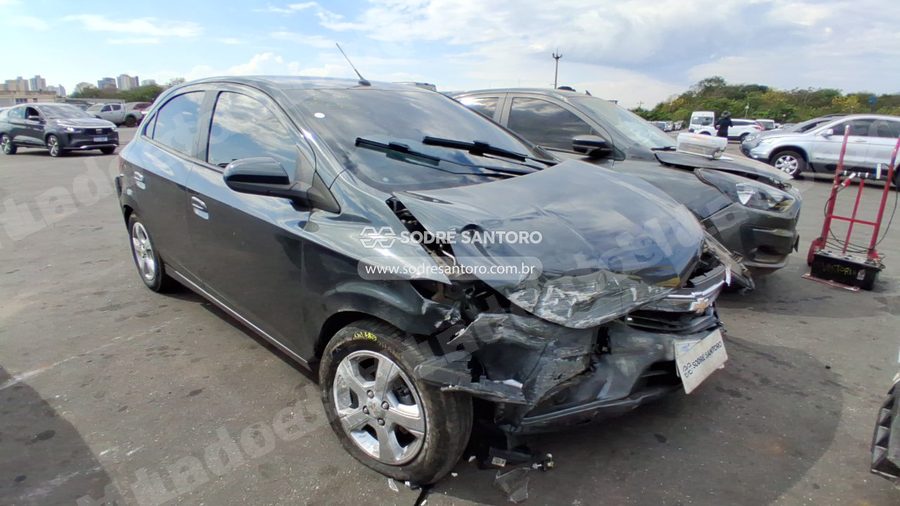 Chevrolet Onix 1.4Mt Lt 2019 em leilão em Guarulhos/GO