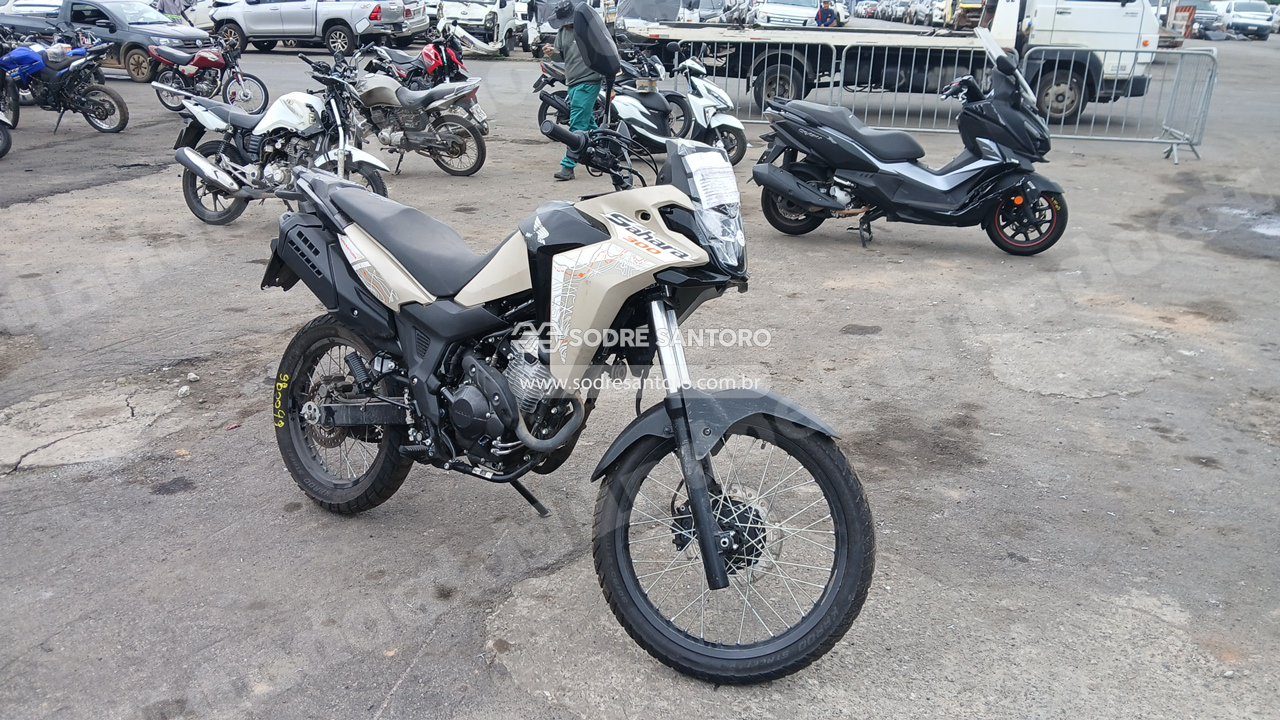 Honda em leilao em Brasil
