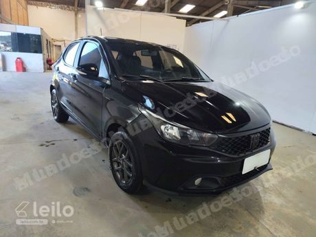 Fiat em leilao em São José dos Pinhais/PR