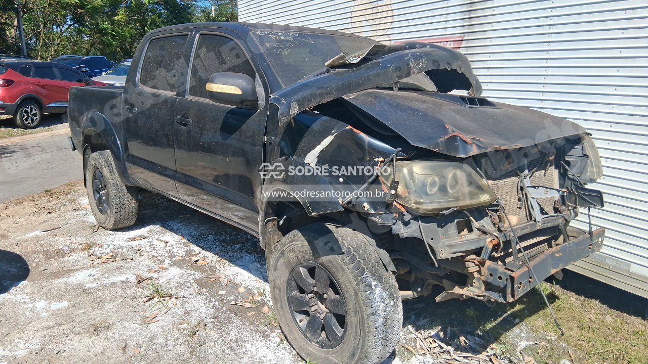 Toyota Hilux Cd 4X4 Srv 2011 em leilao em Brasil