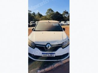 Renault em leilao em Brasil