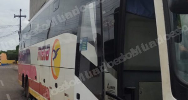 Ônibus em leilão em Goiânia/GO