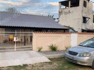 Casa de 91 m2 em leilão em São Pedro da Aldeia/RJ