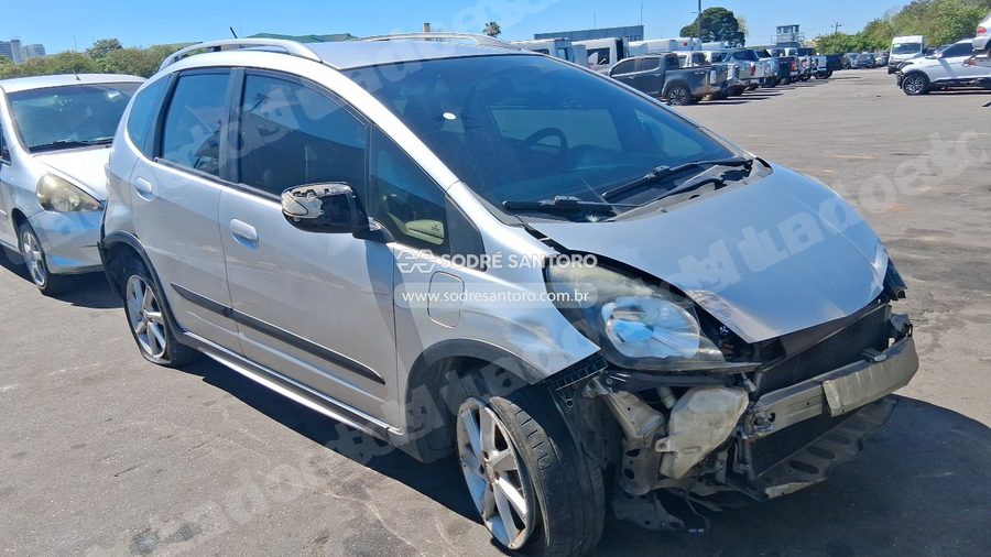Honda Fit Twist 2014 em leilão em Guarulhos/SP