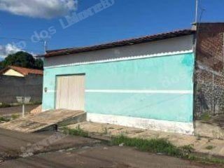 Casa de 42 m2 em leilao em Caxias/MA