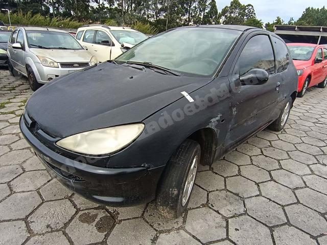 Peugeot 2006 em leilão em Brasil