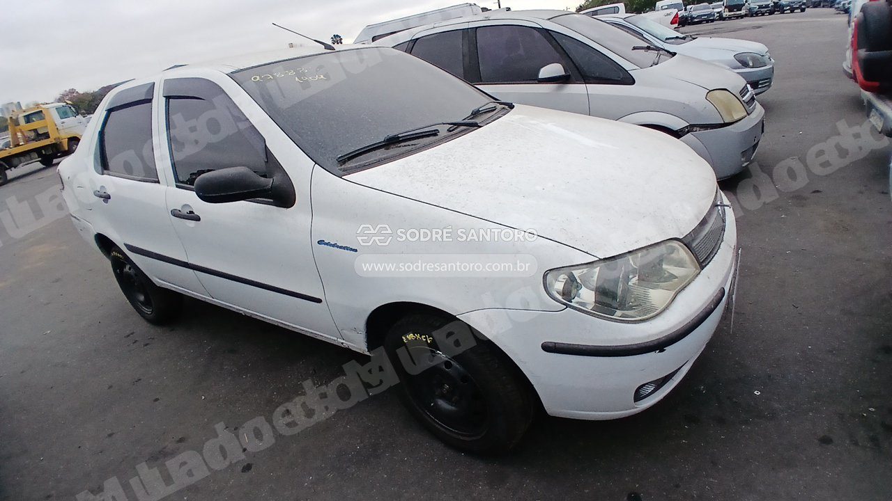 Fiat Siena Fire Flex 2010 em leilao em Brasil