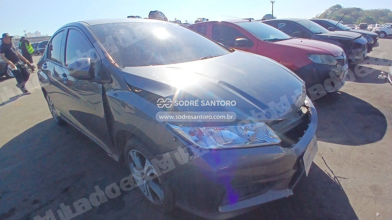 Honda City Lx Cvt 2016 em leilao em Brasil