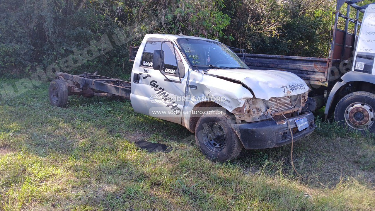 Ford F350 G 2005 em leilao em Monte Mor/SP