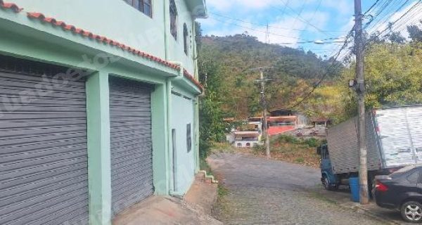 Casa em leilao em Nova Friburgo/RJ