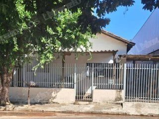Casa em leilao em Promissão/SP