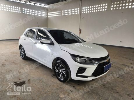 Chevrolet Onix em leilão em Candeias/BA - Lote 2