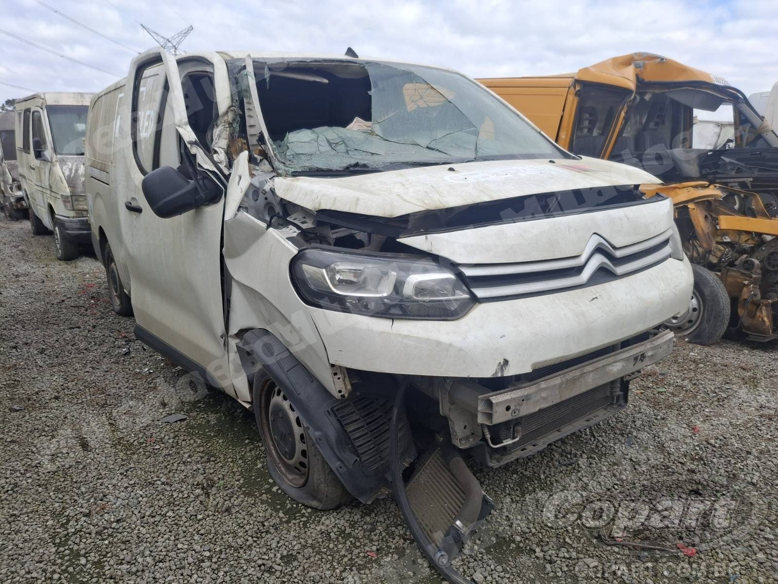 Veiculo em leilao em Itaquaquecetuba/SP