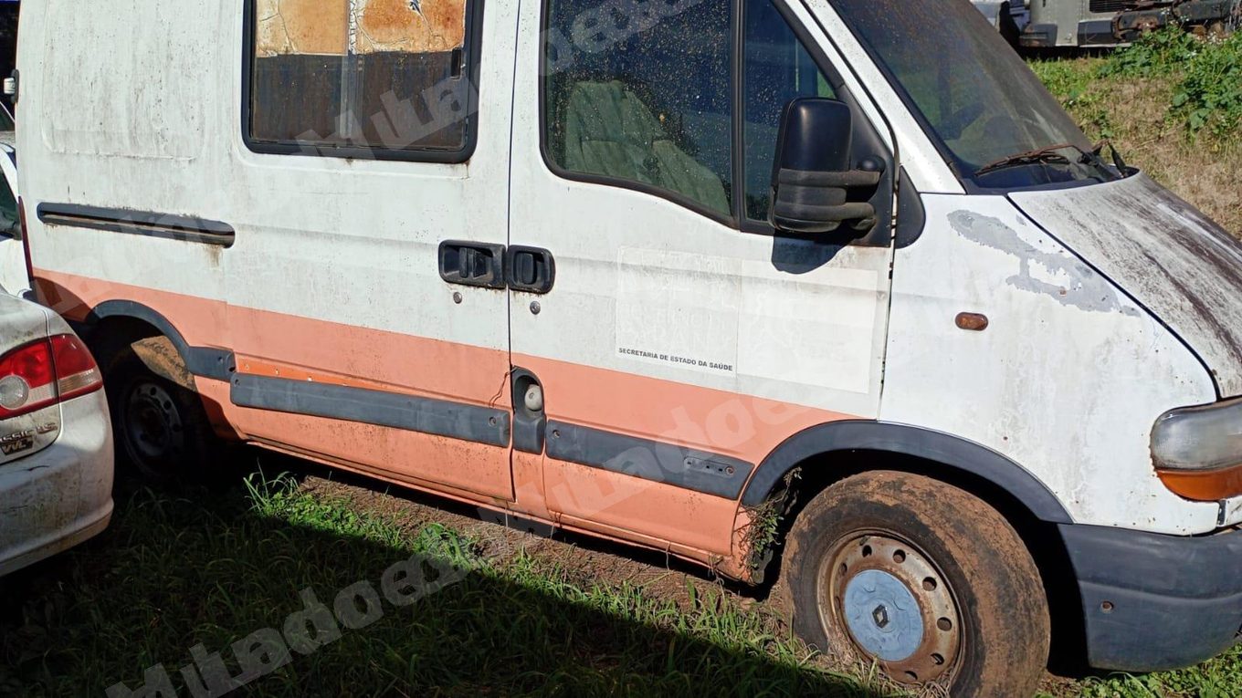 Carro 2003 em leilão em Palmas/PR