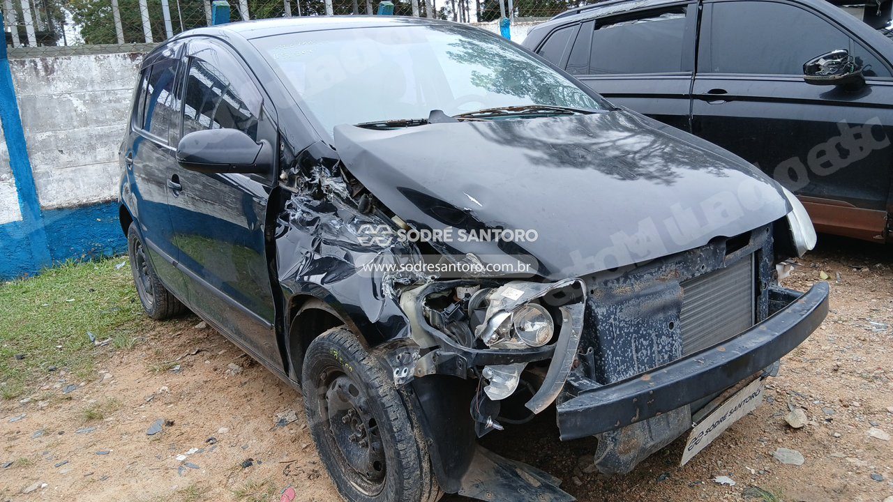 Volkswagen Fox 1.0 2008 em leilão em São José dos Pinhais/PR